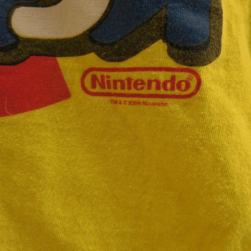 Nintendo Super Mario Yoshi T-Shirt Yellow Japanese Graphic 2009 Mens Medium